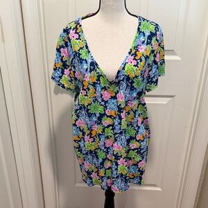 Lilly Pulitzer Disney Etta V-Neck Aegean Navy Lilly Loves Disney Size XL